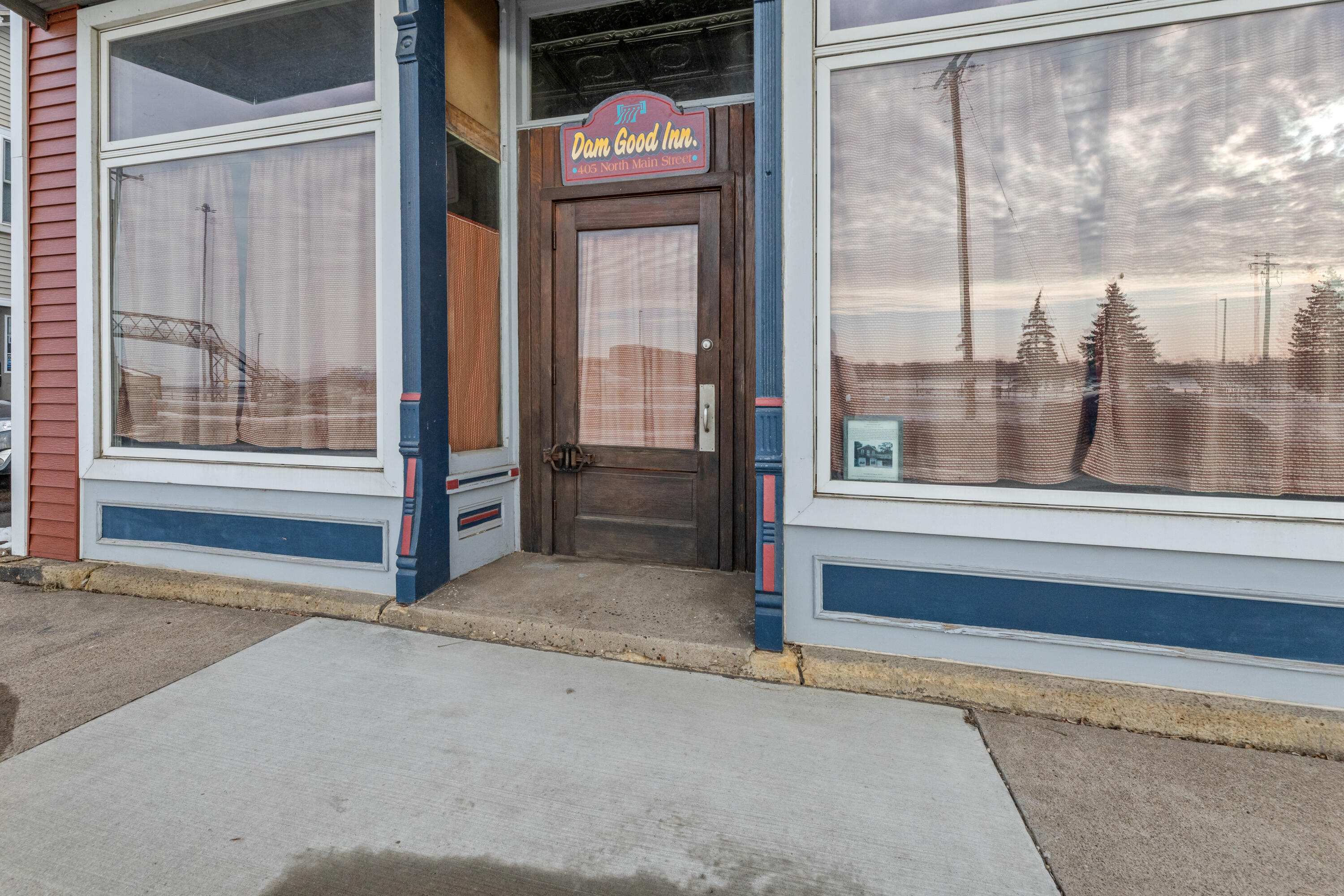 405 North Main Street Alma, WI 54610 - Photo 2 of 38 405 Main St (1b)