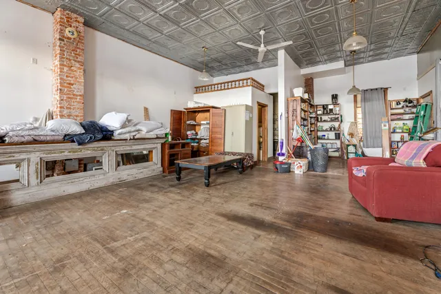 $224,900 | 405 North Main Street, Alma, WI 54610