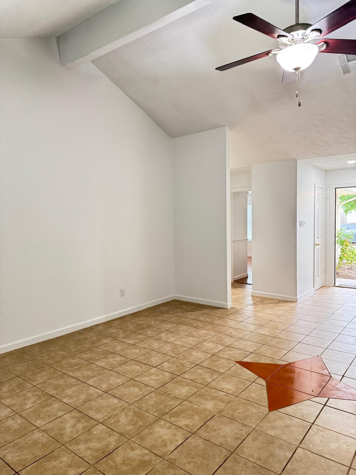 13427 Rampchester Lane Houston, TX 77015 - Photo 13 of 25