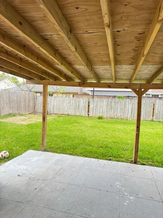 $2,000 | 13427 Rampchester Lane, Houston, TX 77015