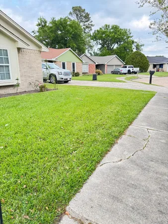 $2,000 | 13427 Rampchester Lane, Houston, TX 77015