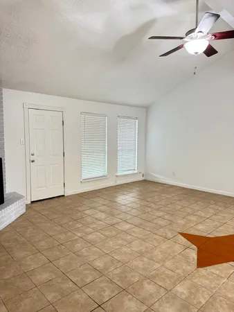 $2,000 | 13427 Rampchester Lane, Houston, TX 77015