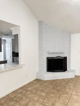 $2,000 | 13427 Rampchester Lane, Houston, TX 77015