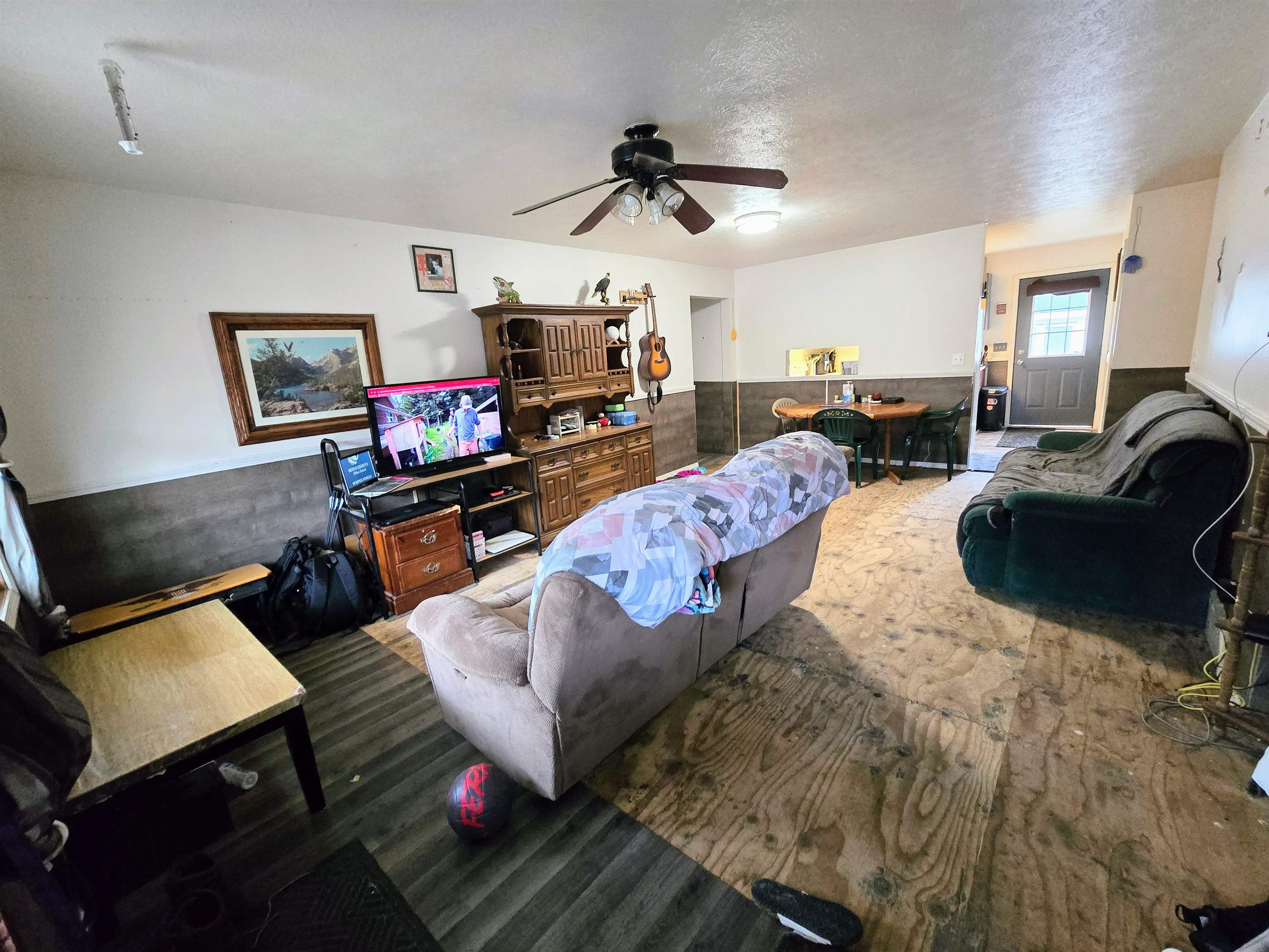 4835 West Packingham Road Lake City, MI 49651 - Photo 2 of 25 1931705-dafe9657-0bba-463f-a586-4ff1fcfcc579.JPG