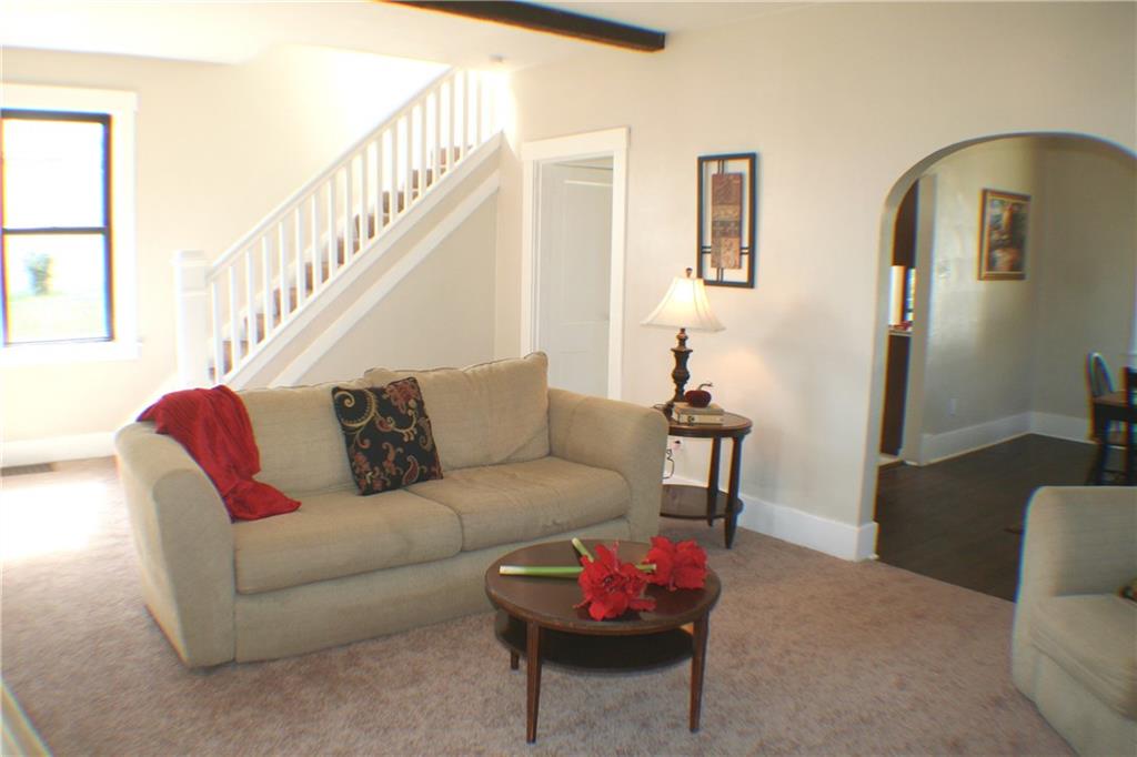 517 Elizabeth Avenue McKees Rocks, PA 15136 - Photo 5 of 25 Gallery Image 5