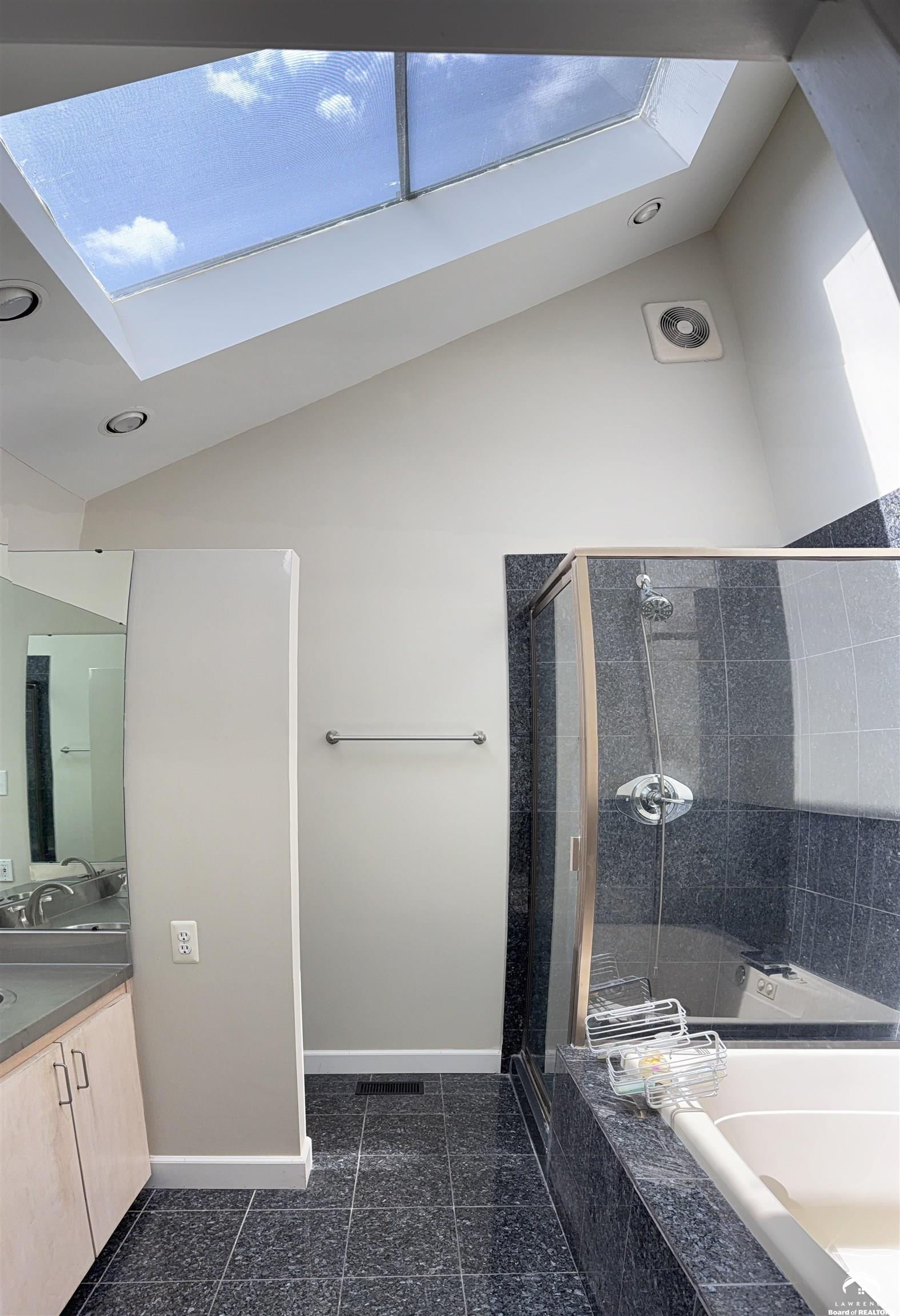 917 East 1264th Road Lawrence, KS 66047 - Photo 66 of 80
