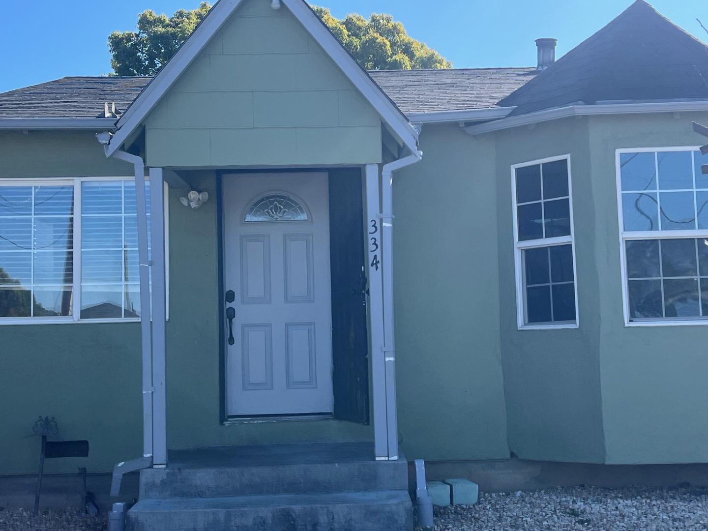 334 Hull Avenue San Jose, CA 95125 - Photo 2 of 12 a front view of a house