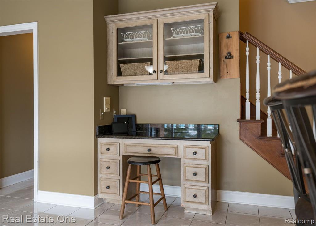 2880 Baytree Court Rochester, MI 48306 - Photo 23 of 74