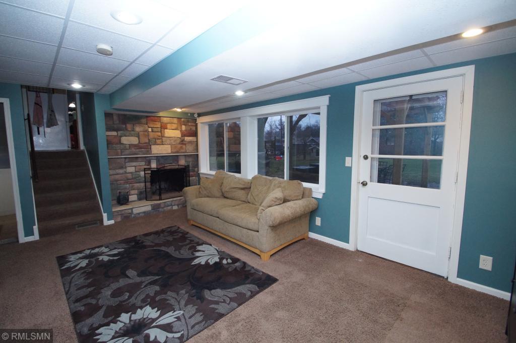 2177 Roth Place White Bear Lake, MN 55110 - Photo 10 of 17 Gallery Image 10