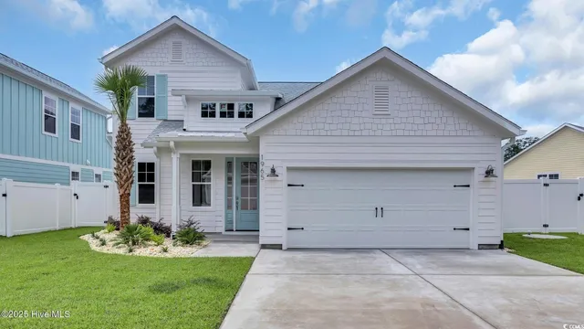 $599,999 | 1965 Indigo Cv Way, Calabash, NC 28467