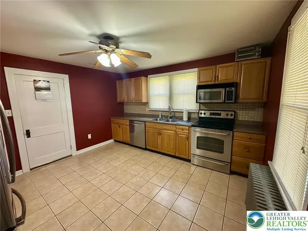 $275,000 | 711 Franklin Avenue, Palmerton, PA 18071