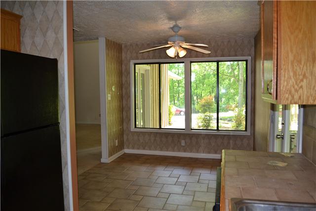 5606 Burnt Knob Road Murfreesboro, TN 37129 - Photo 3 of 20 Gallery Image 3