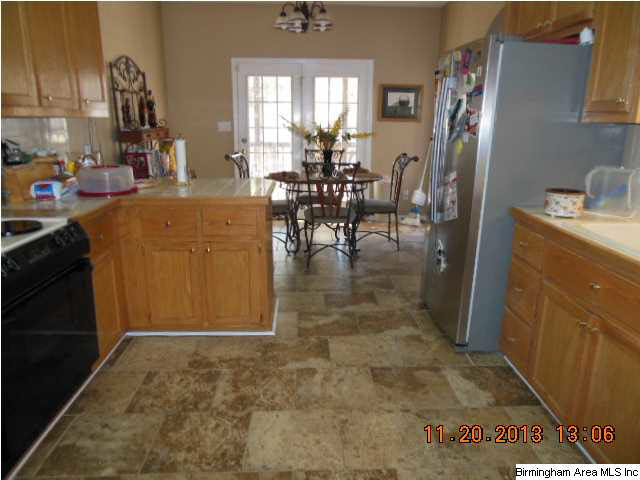108 Kentwood Trail Alabaster, AL 35007 - Photo 3 of 6
