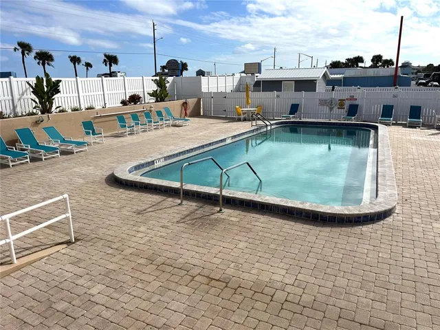 $359,000 | 17 Windward Drive, Flagler Beach, FL 32136