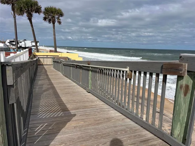 $359,000 | 17 Windward Drive, Flagler Beach, FL 32136