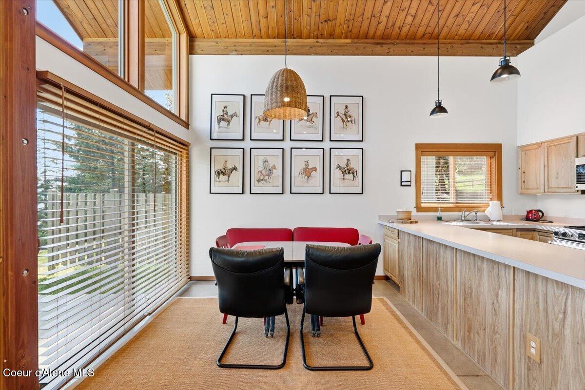 20246 East Cape Horn Road Bayview, ID 83803 - Photo 21 of 104 Dining Room