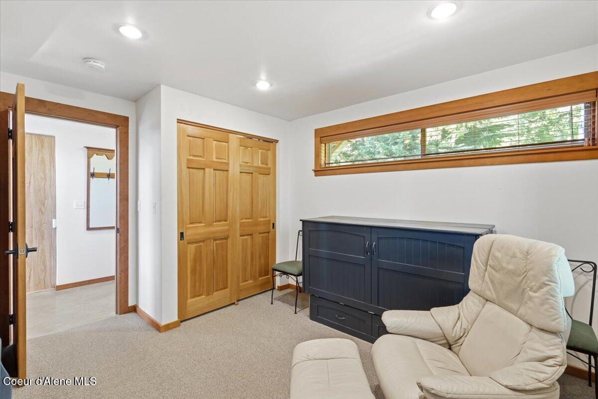 20246 East Cape Horn Road Bayview, ID 83803 - Photo 29 of 104 BR with Transom Window