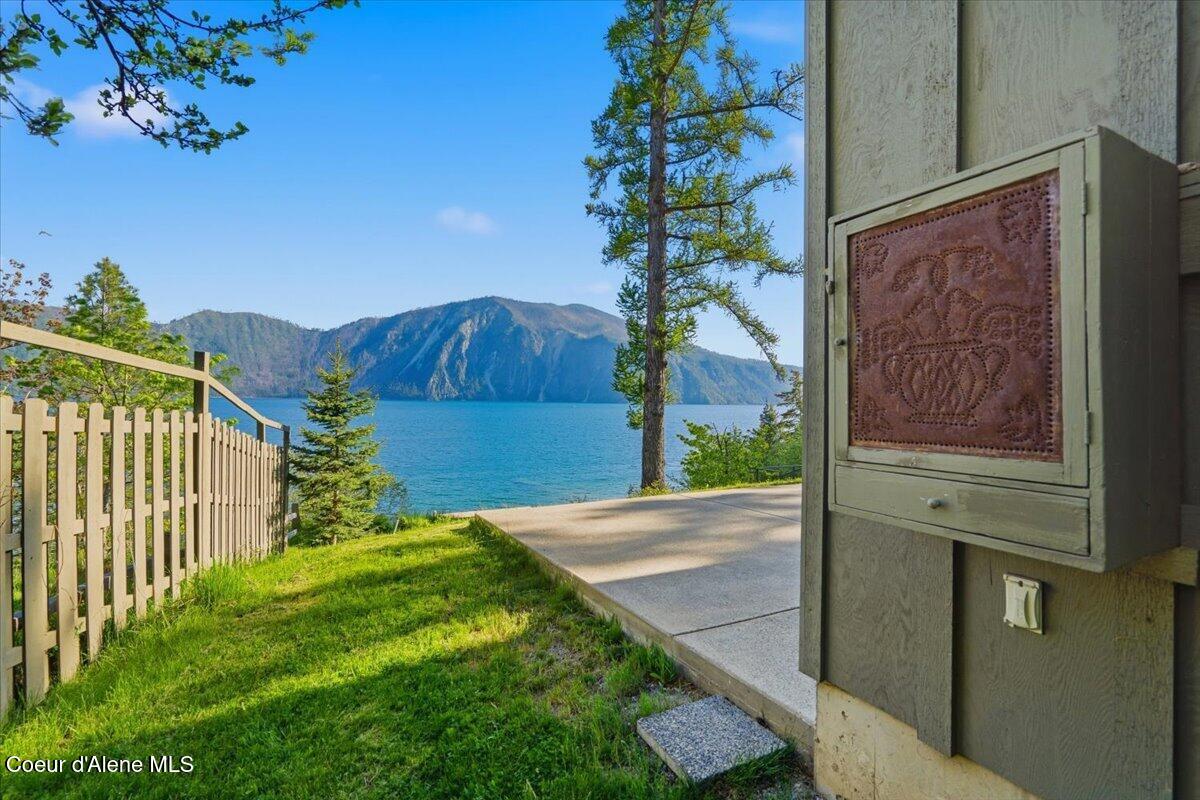 20246 East Cape Horn Road Bayview, ID 83803 - Photo 42 of 104 Side Yard at Spa