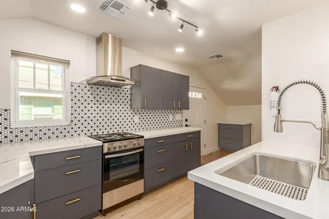 $1,350 | 125 North 11th Avenue, Unit B, Phoenix, AZ 85007