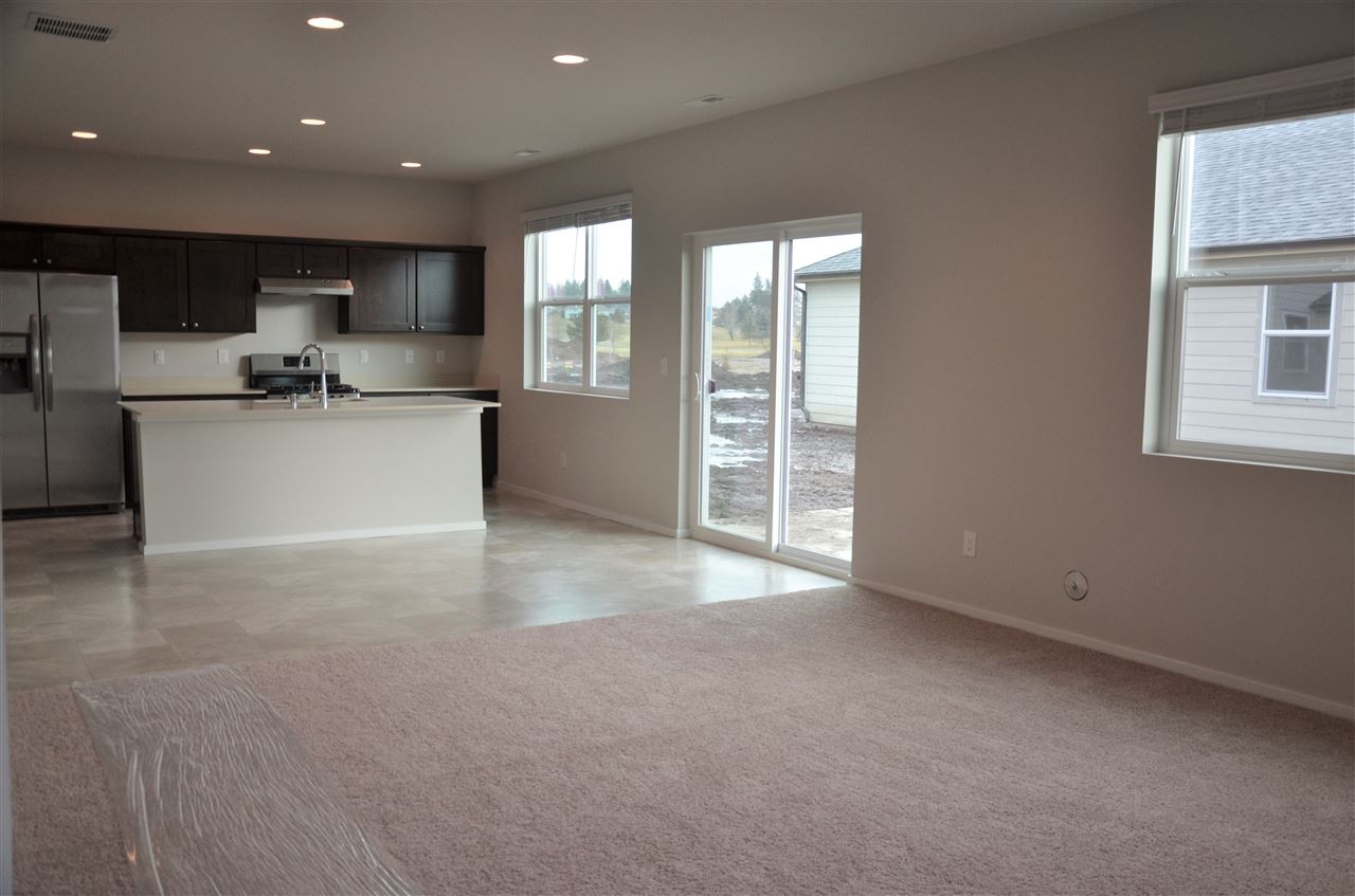 10021 West Richland Road Cheney, WA 99004 - Photo 6 of 11