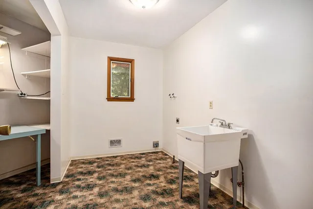 $399,000 | 10010 Lloy Street, Portage, MI 49024