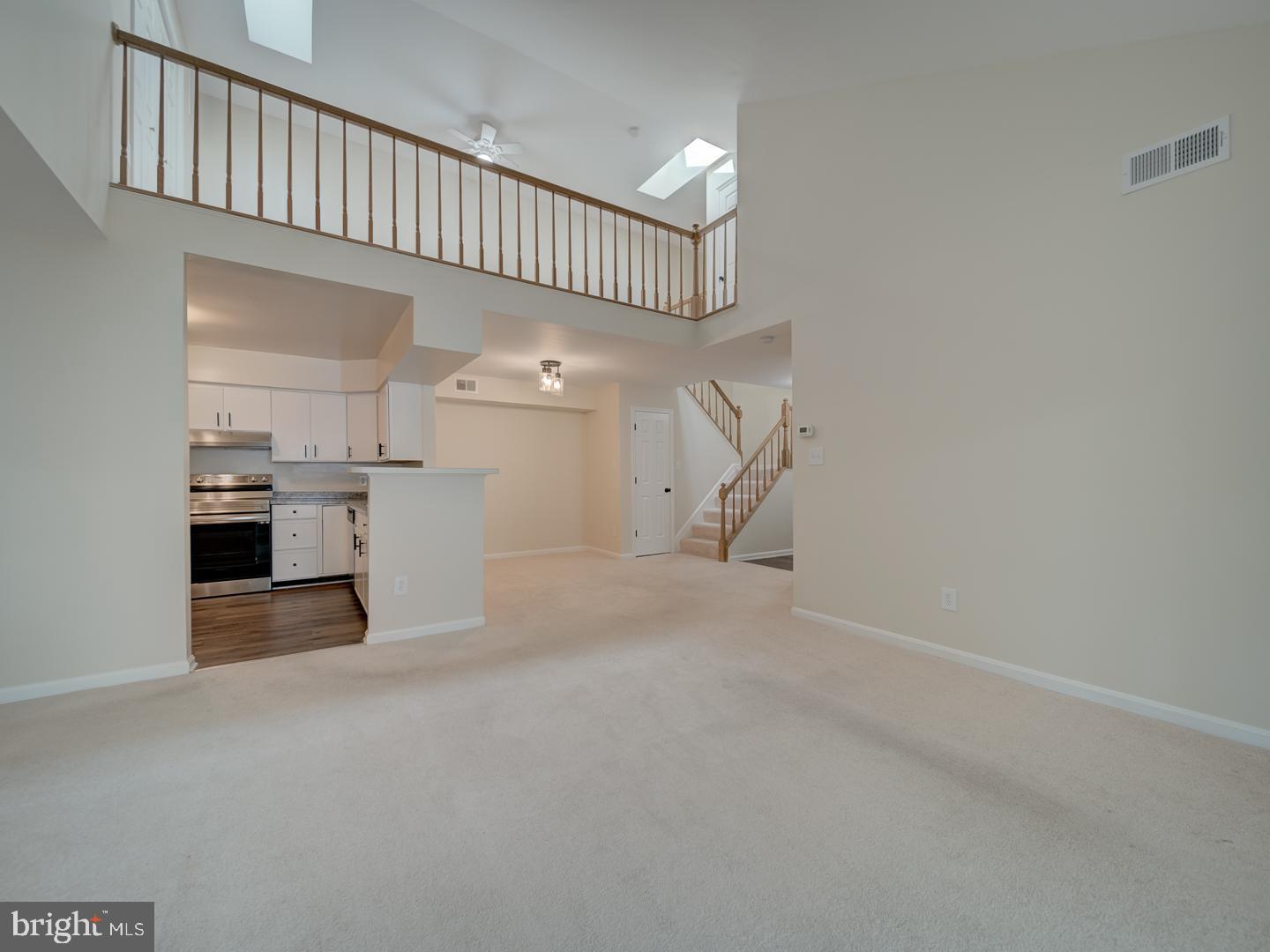2233 Lovedale Lane, Unit I Reston, VA 20191 - Photo 20 of 56