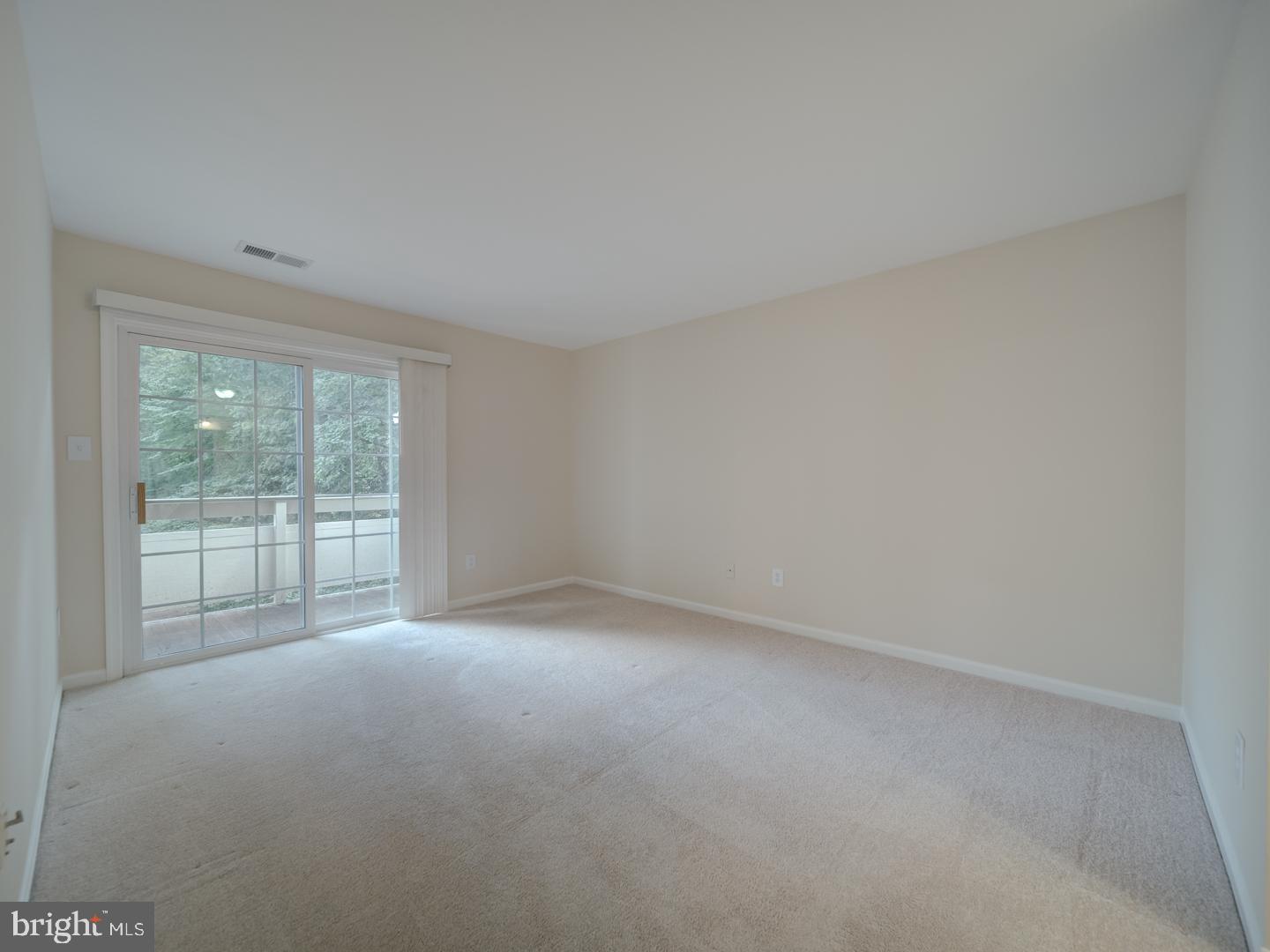 2233 Lovedale Lane, Unit I Reston, VA 20191 - Photo 29 of 56 Primary Bedroom