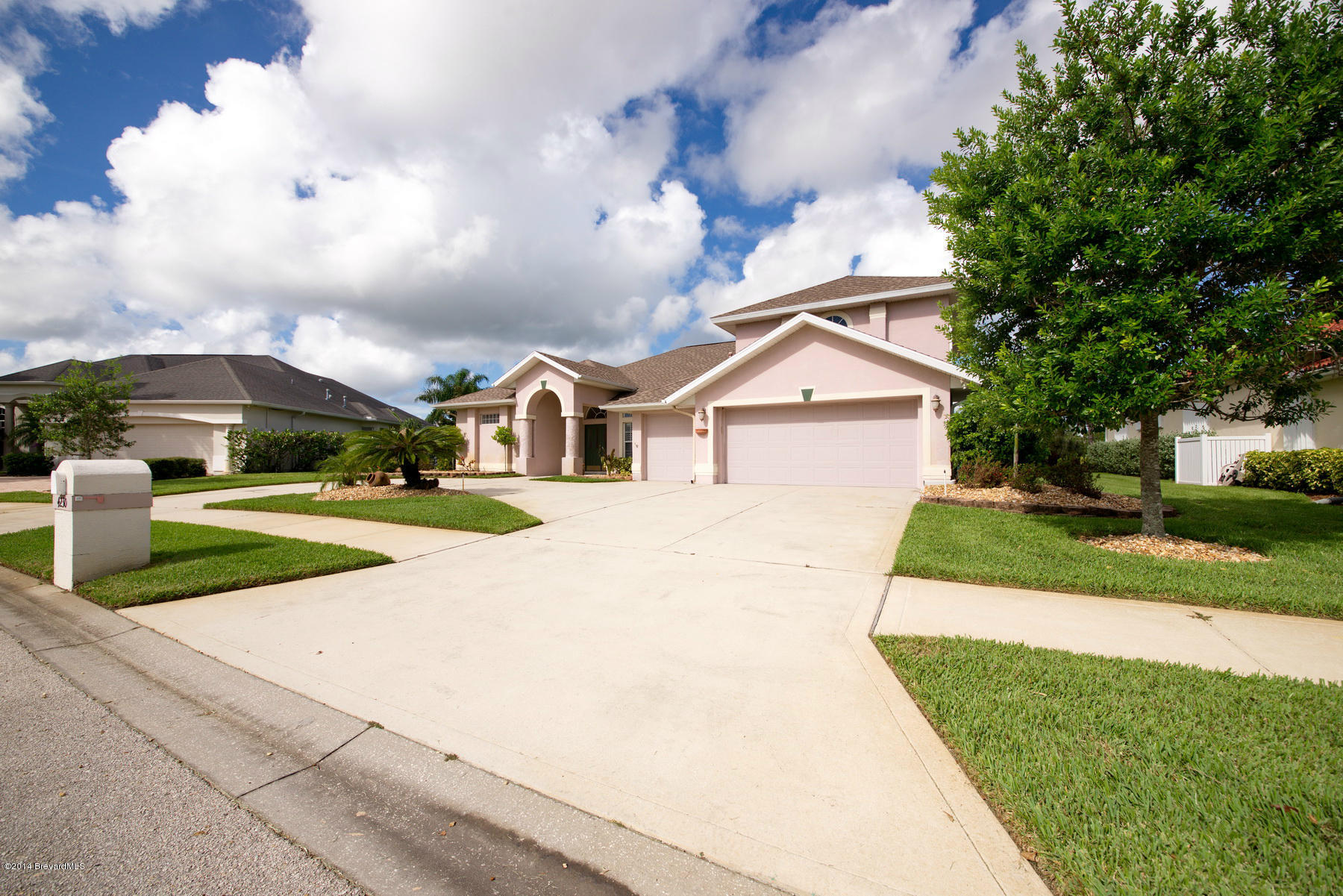 4230 Stoney Point Road, Unit SUNTREE Melbourne, FL 32940 - Photo 17 of 40 Three Car Garage Suntree.