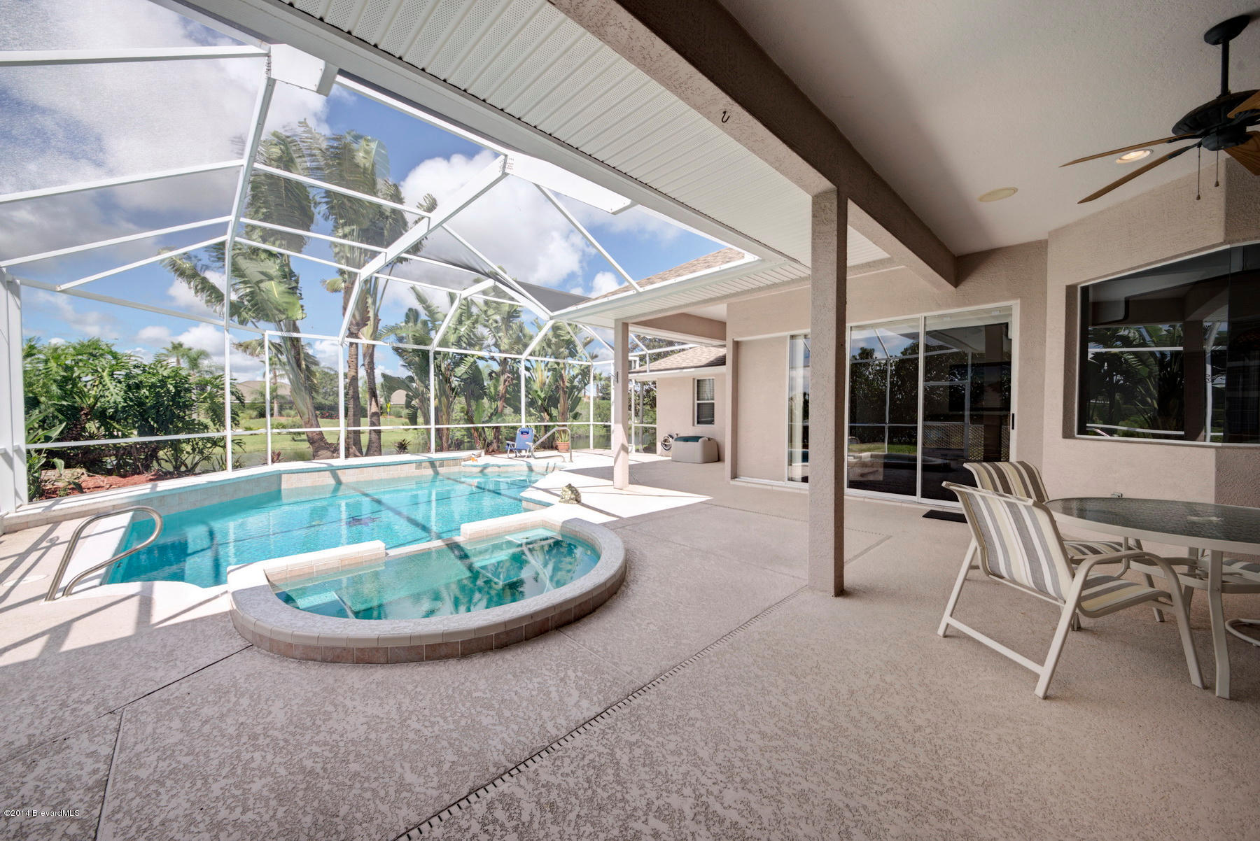 4230 Stoney Point Road, Unit SUNTREE Melbourne, FL 32940 - Photo 21 of 40 Screened Patio_Pool