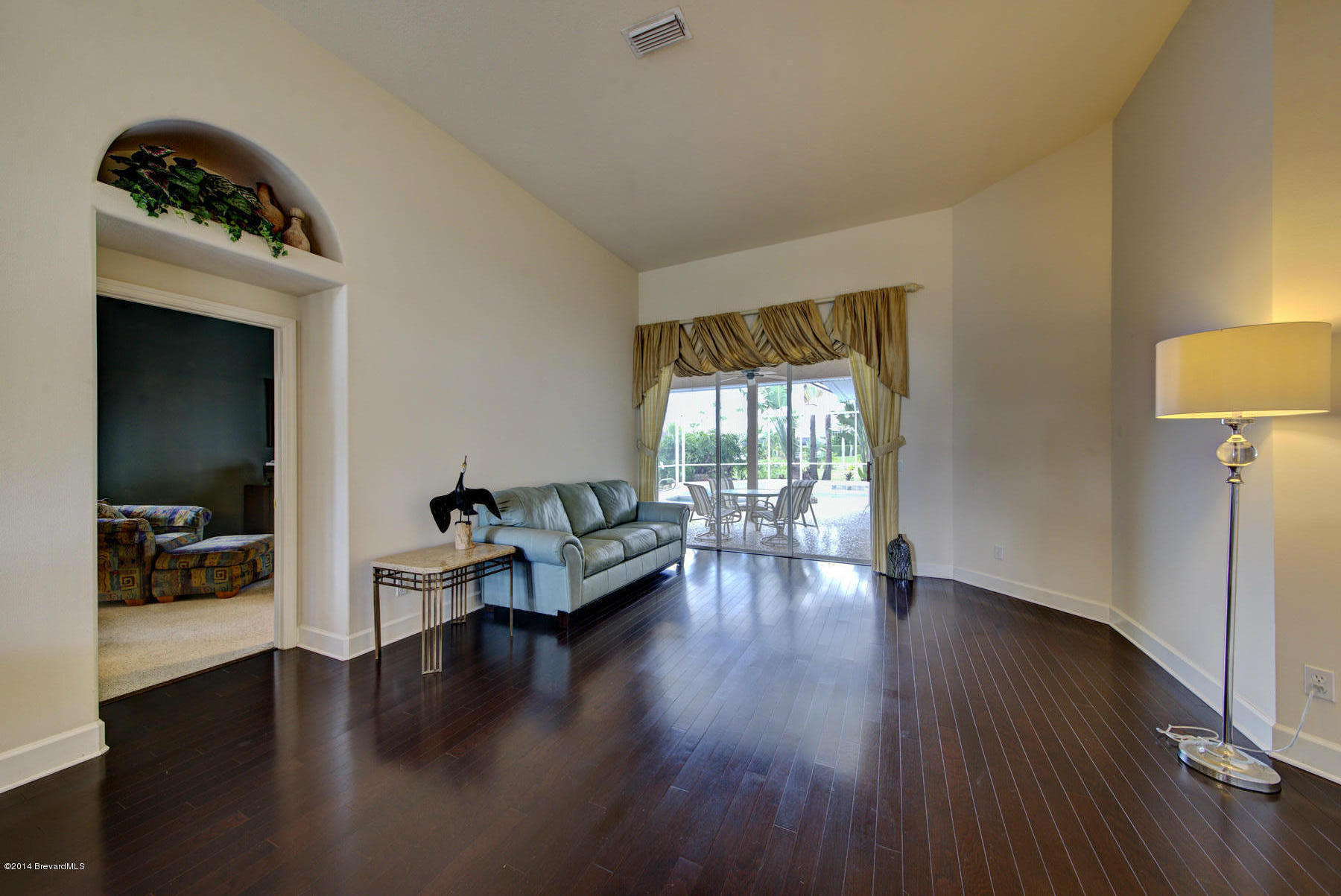 4230 Stoney Point Road, Unit SUNTREE Melbourne, FL 32940 - Photo 5 of 40 Formal Living Room