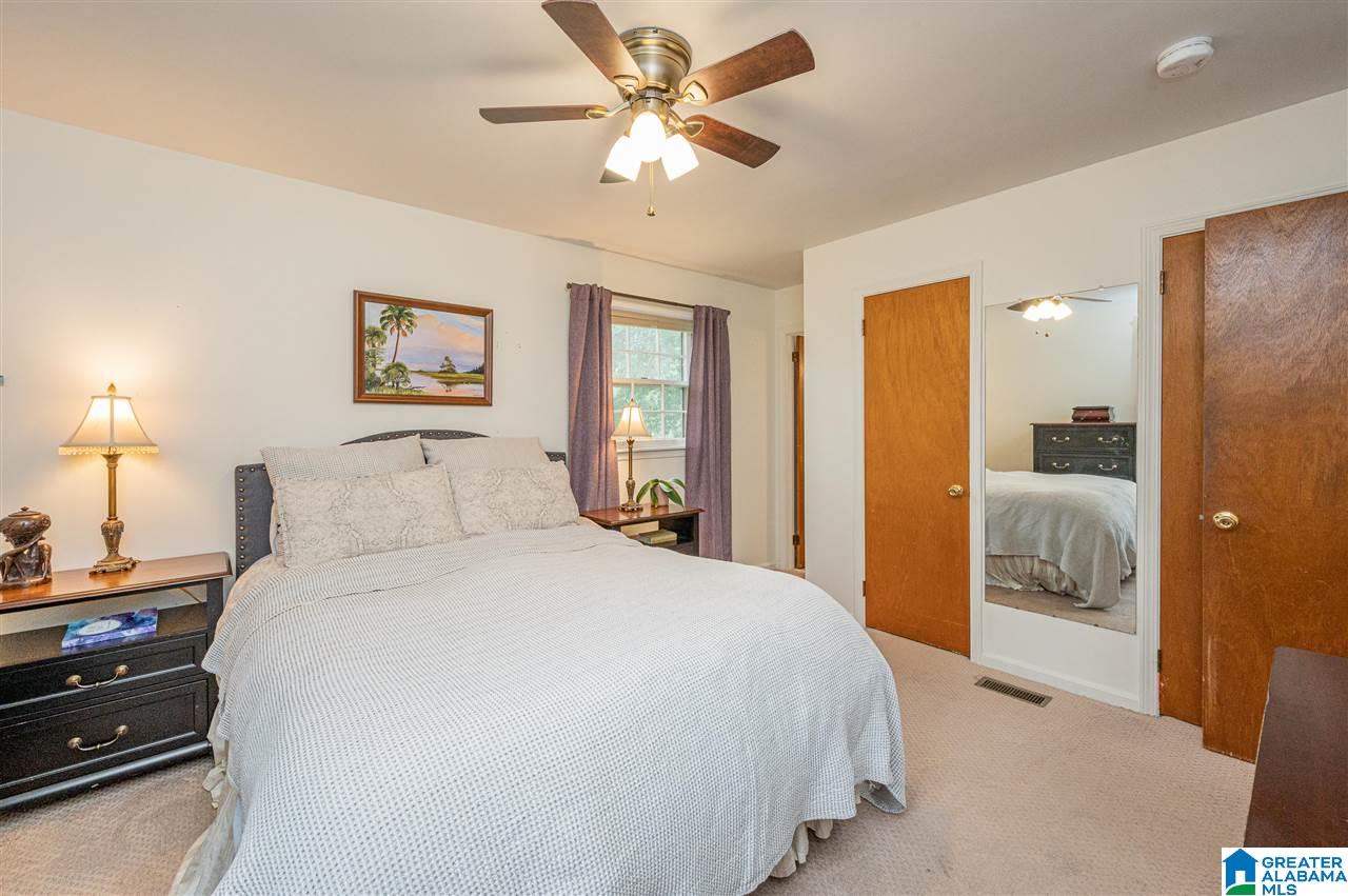 1136 Hardwick Lane Birmingham, AL 35209 - Photo 17 of 36