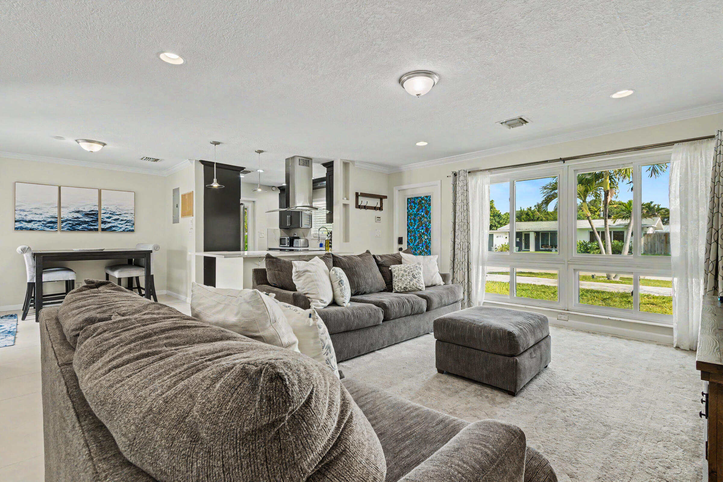 2770 Northeast 53rd Street Lighthouse Point, FL 33064 - Photo 5 of 58 2770-5