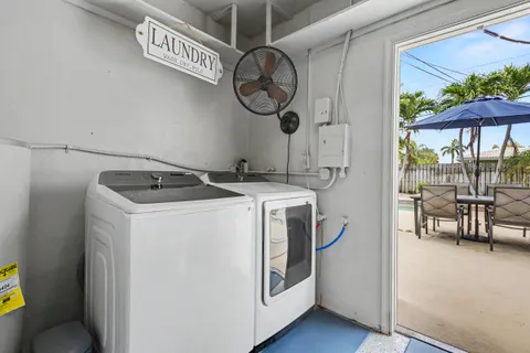 $799,999 | 2770 Northeast 53rd Street, Lighthouse Point, FL 33064