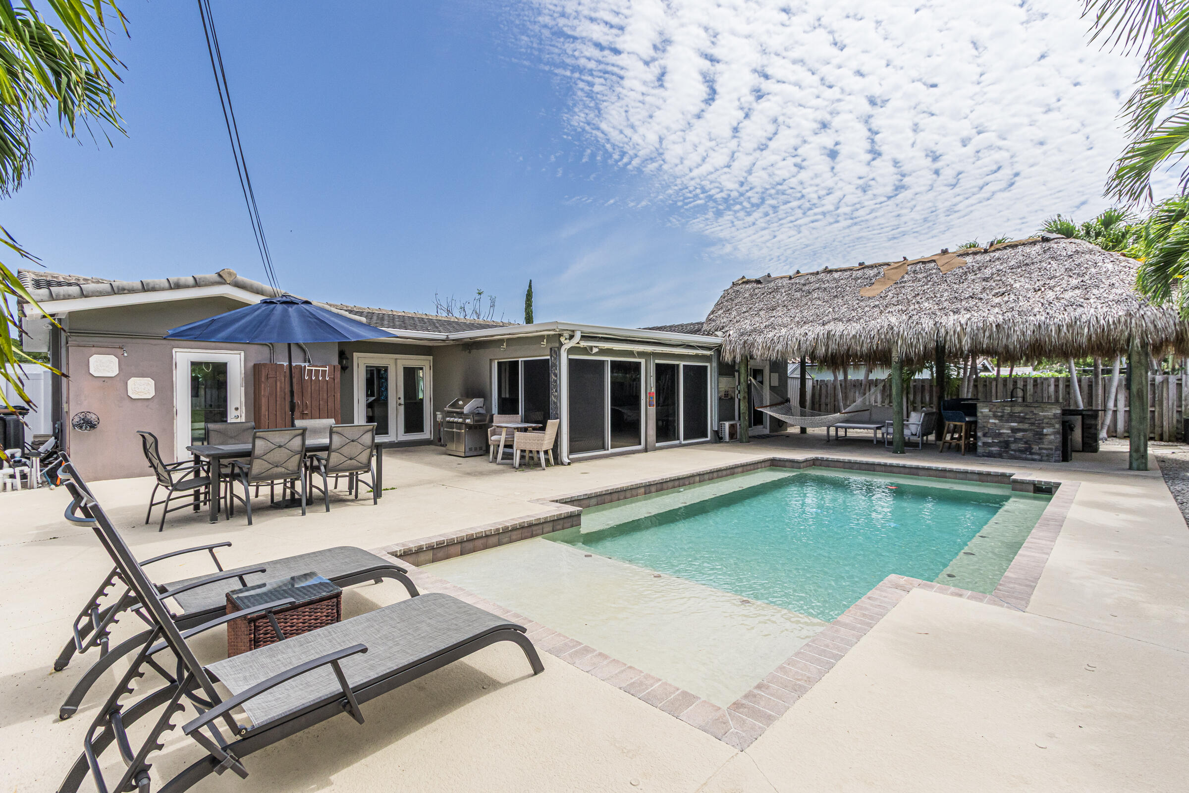 2770 Northeast 53rd Street Lighthouse Point, FL 33064 - Photo 8 of 58 2770-46