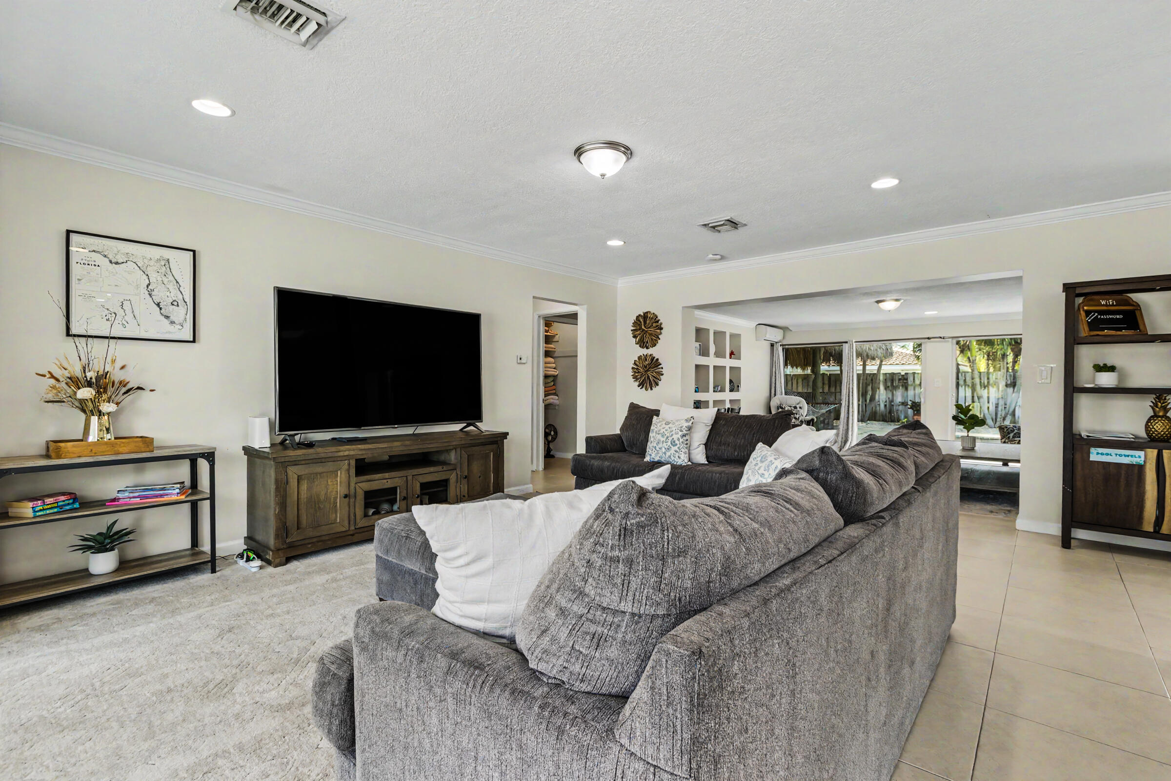 2770 Northeast 53rd Street Lighthouse Point, FL 33064 - Photo 9 of 58 2770-2
