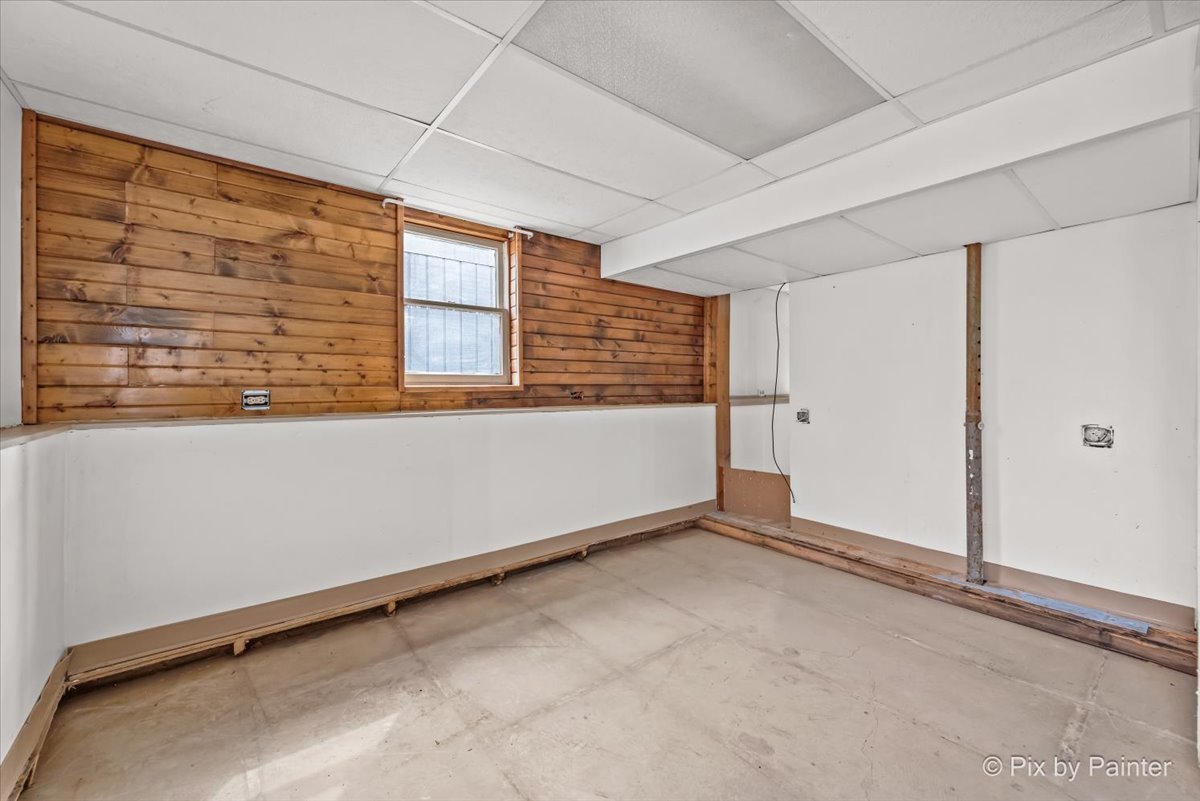 42431 North Addison Antioch, IL 60002 - Photo 23 of 43 Gallery Image 23