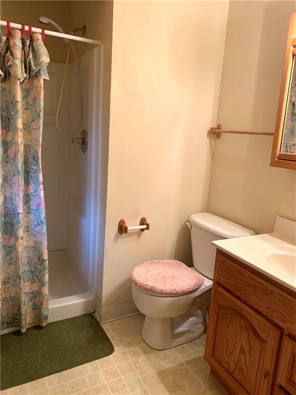 148 Baker Road Monaca, PA 15061 - Photo 8 of 13 Gallery Image 8