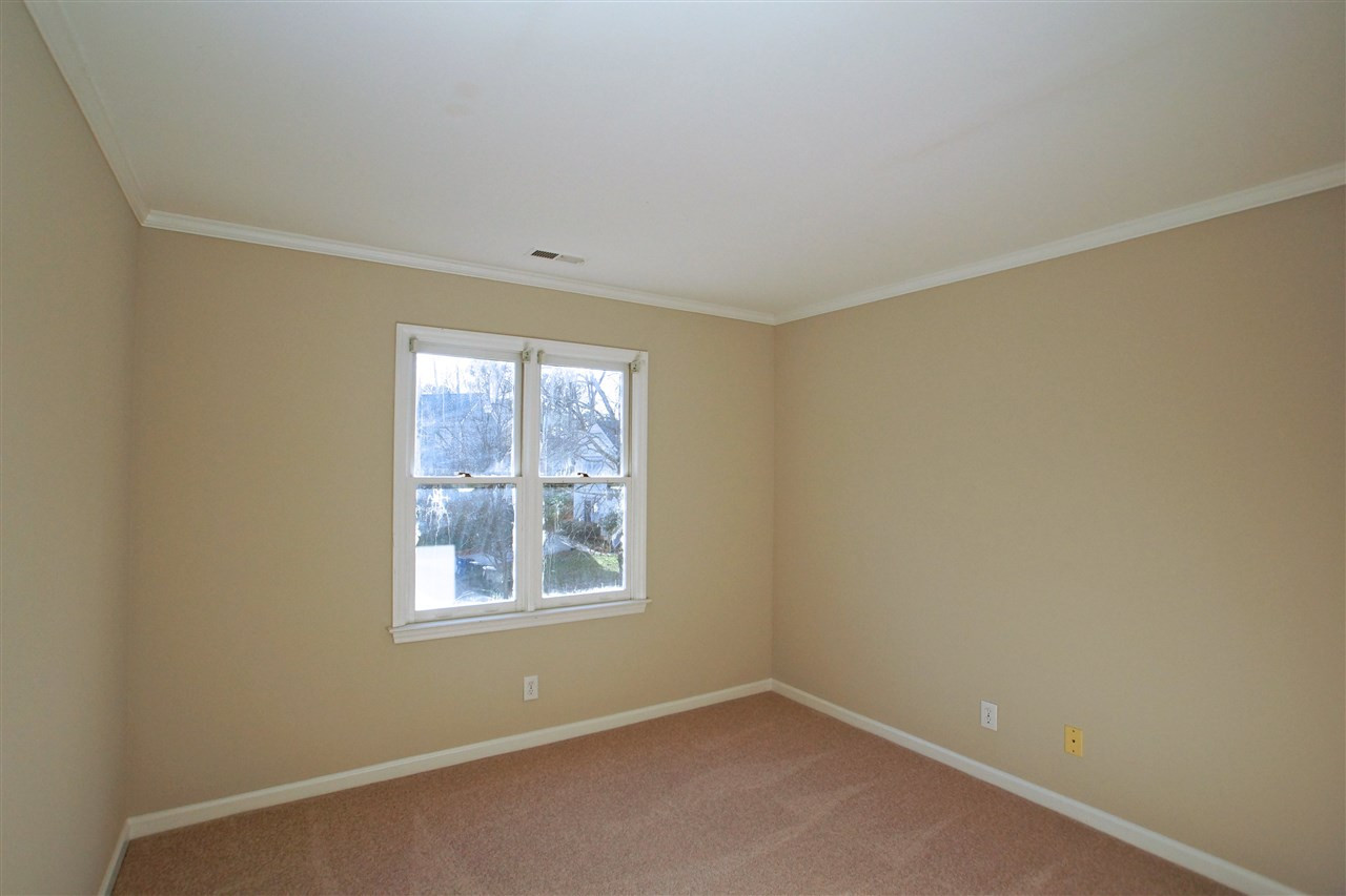 1605 Lethbridge Court Raleigh, NC 27606 - Photo 17 of 25 2nd Bedroom