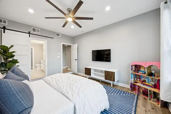 $5,700 | 7018 Blackwood Drive, Dallas, TX 75231