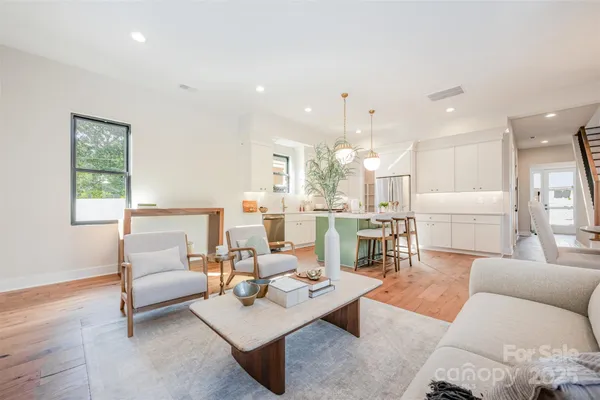 $1,254,000 | 2001-1121 Renner Street, Charlotte, NC 28216