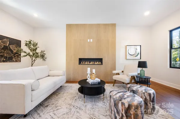 $1,254,000 | 2001-1121 Renner Street, Charlotte, NC 28216