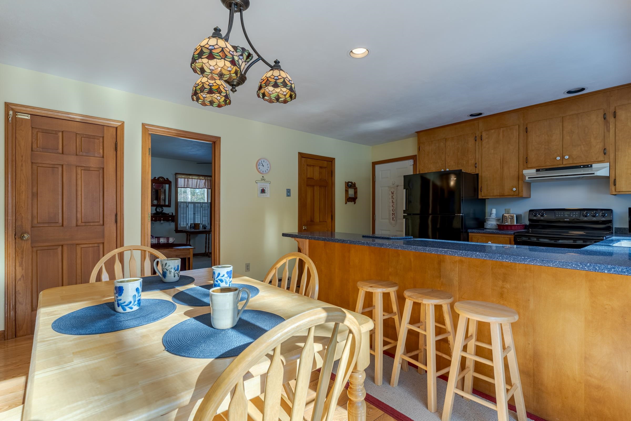 88 Mast Road Dover, NH 03820 - Photo 11 of 36