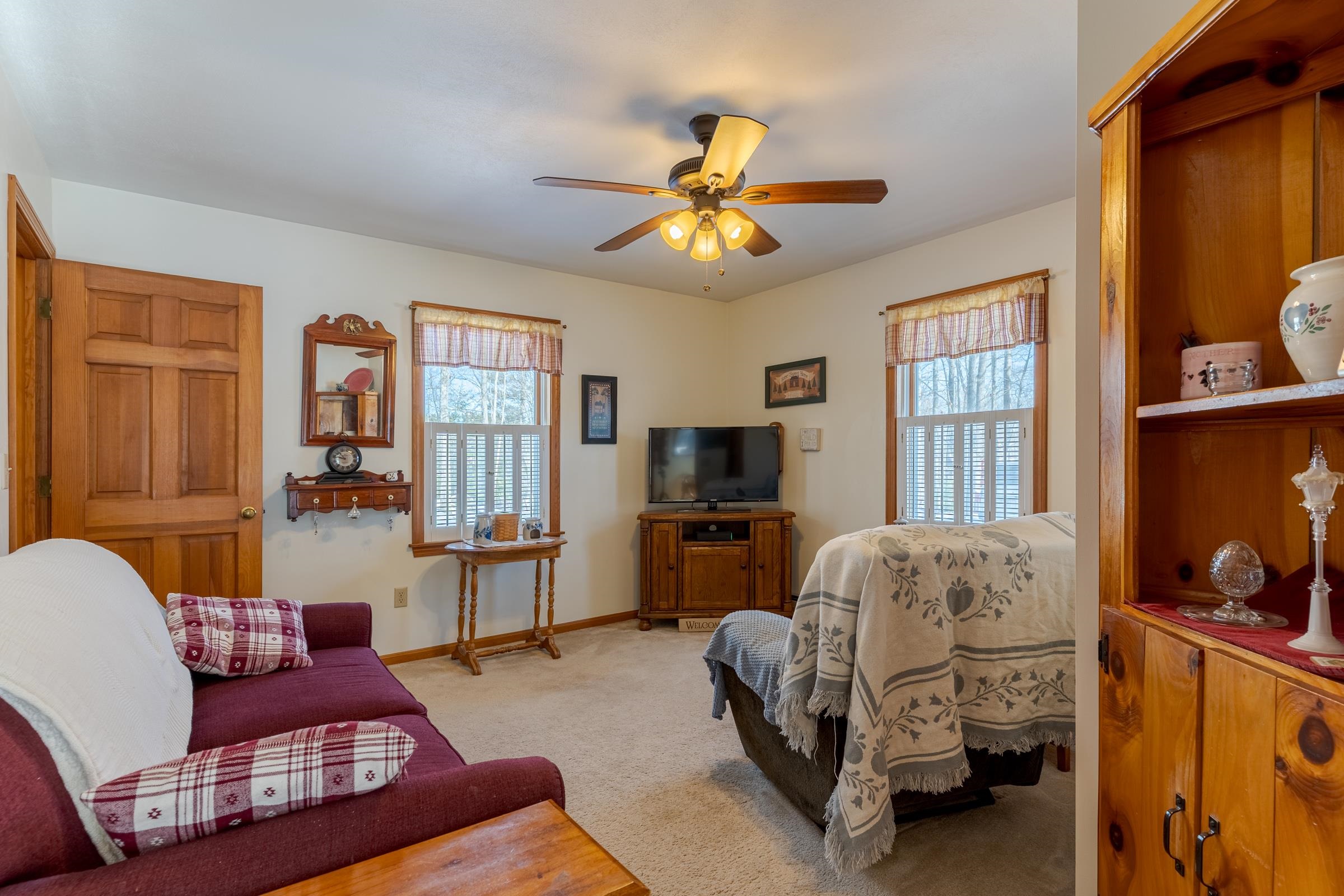 88 Mast Road Dover, NH 03820 - Photo 14 of 36