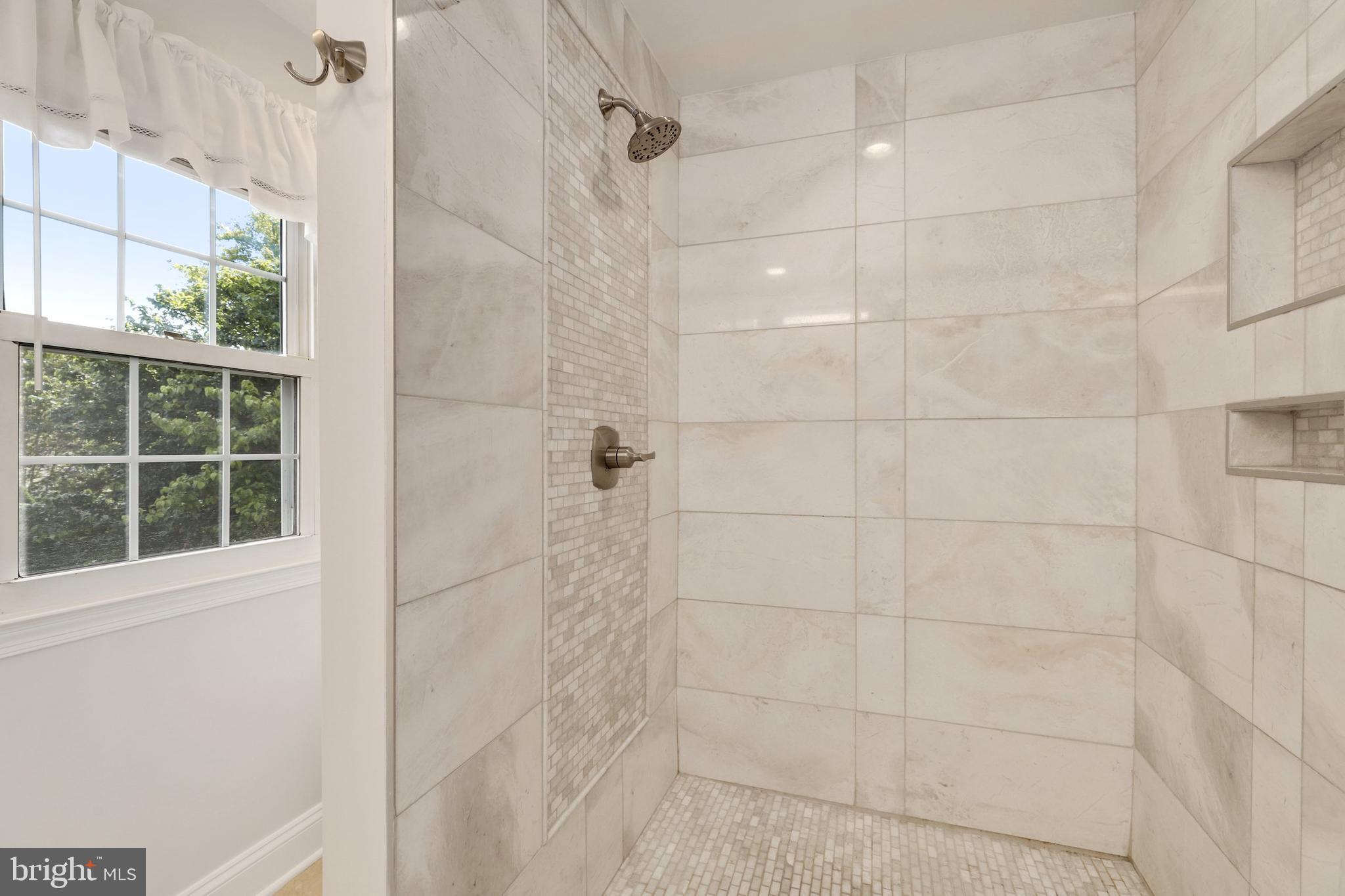 5303 Rymney Lane Burke, VA 22015 - Photo 24 of 49 Gallery Image 24