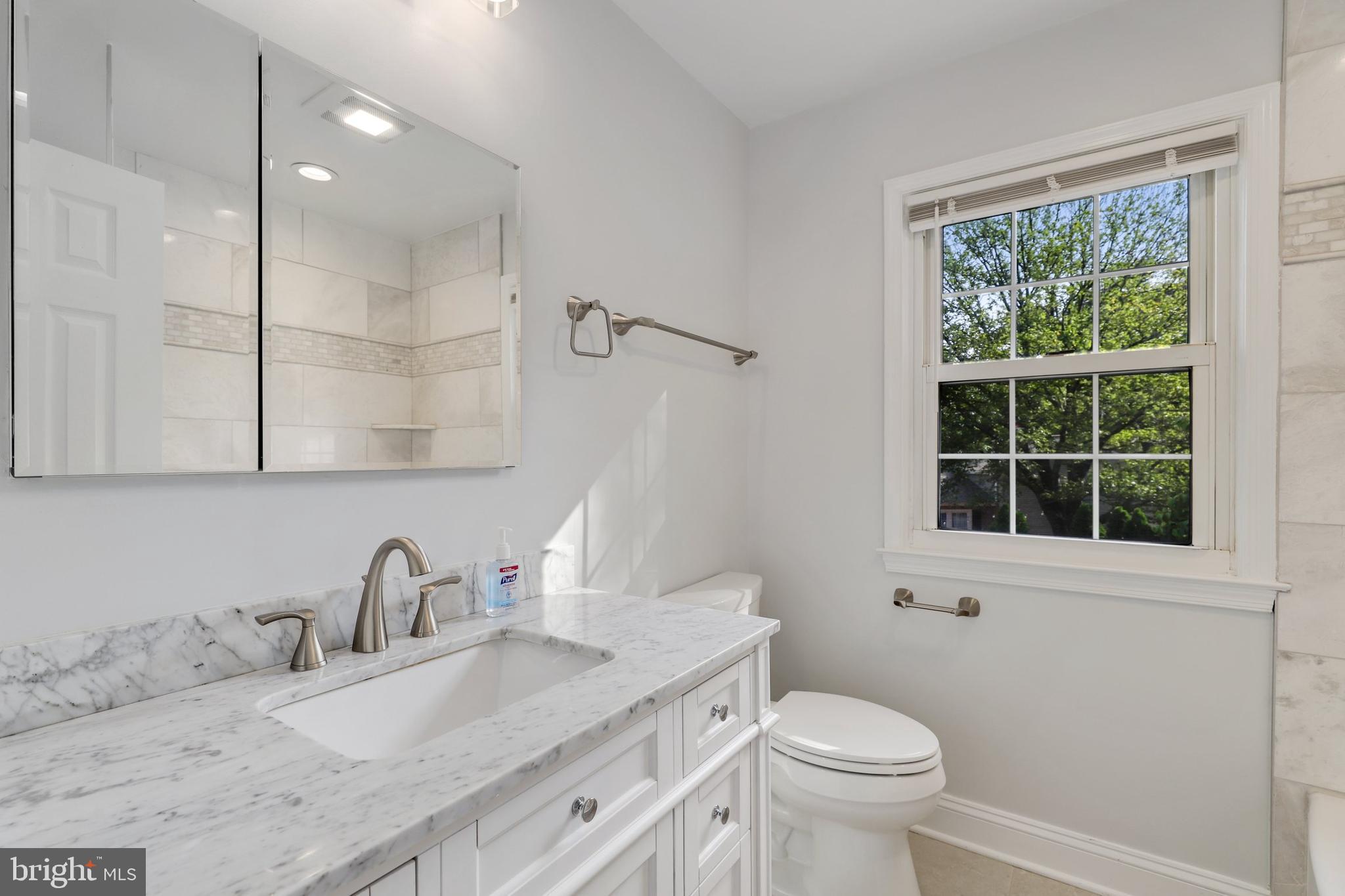 5303 Rymney Lane Burke, VA 22015 - Photo 26 of 49 Gallery Image 26