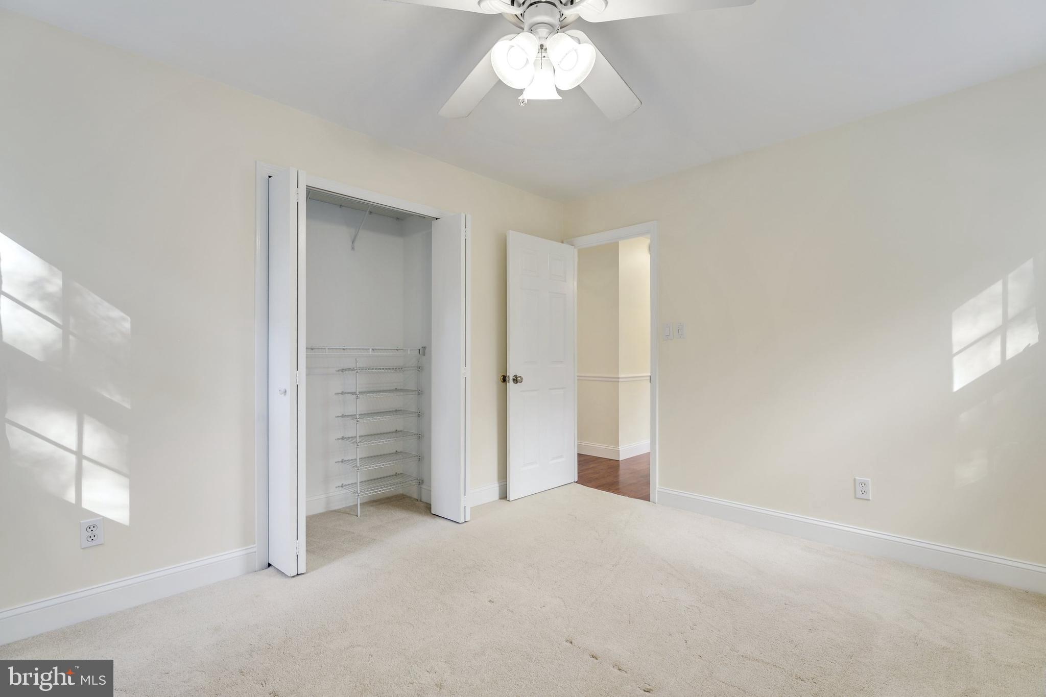 5303 Rymney Lane Burke, VA 22015 - Photo 29 of 49 Gallery Image 29