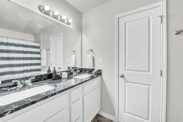 $2,800 | 502 South Mary Jo Drive, Harker Heights, TX 76548