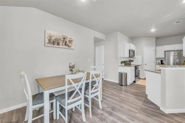 $2,800 | 502 South Mary Jo Drive, Harker Heights, TX 76548