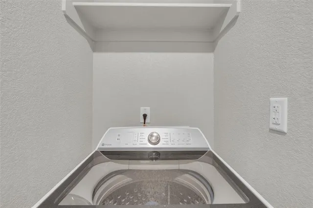 $2,800 | 502 South Mary Jo Drive, Harker Heights, TX 76548