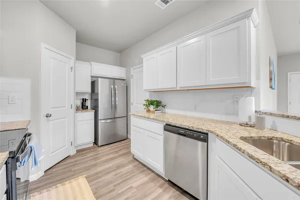 $1,900 | 502 South Mary Jo Drive, Harker Heights, TX 76548